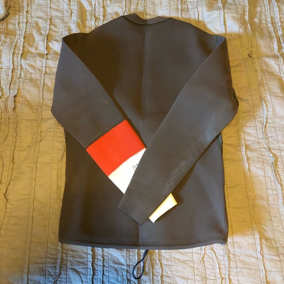 Billabong wetsuit top L - Picture 3 of 5
